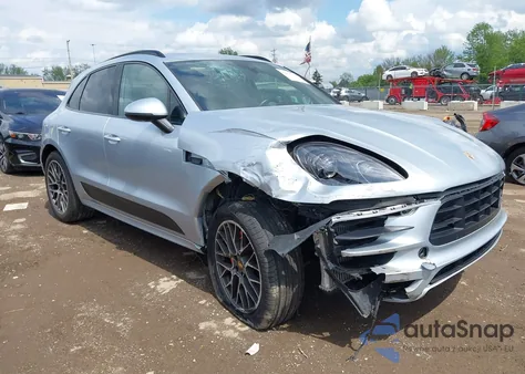2018 Porsche Macan Gts z USA, uszkodzony, nr VIN WP1AG2A59JLB62326